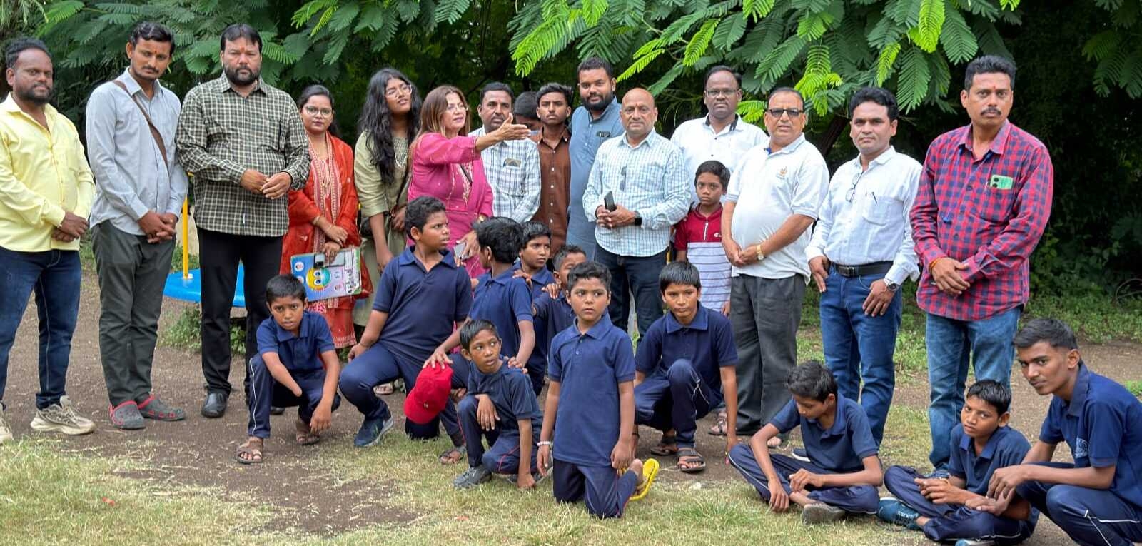 दिव्यांगाच्या हितासाठी झटणाऱ्या ॲडरीमा खरात यांना भविष्यात संधी देणार