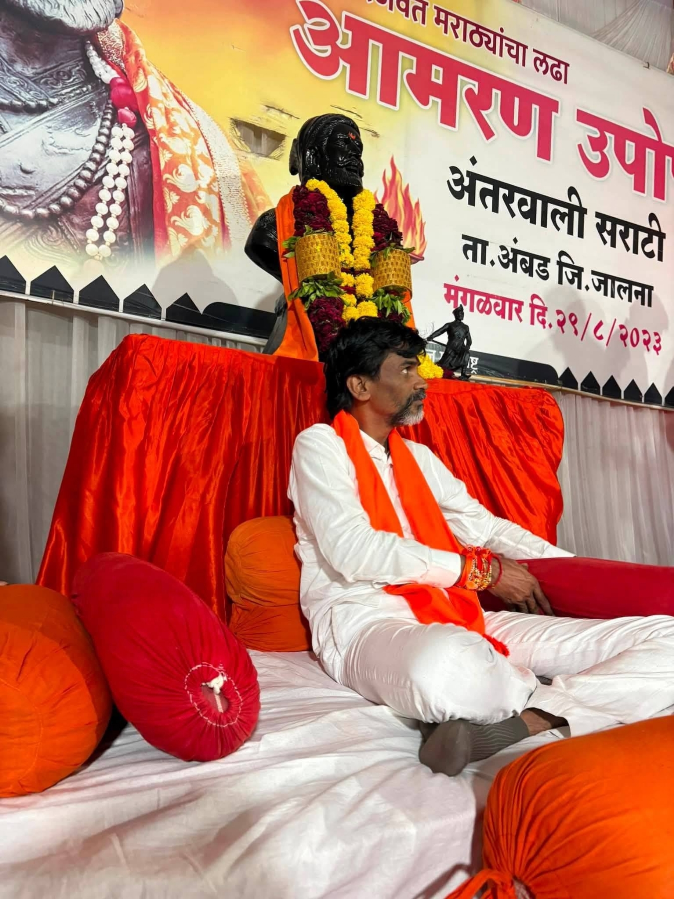 मुंबईच्या दिशेने हळूहळू मार्गस्थ व्हा- जरांगे