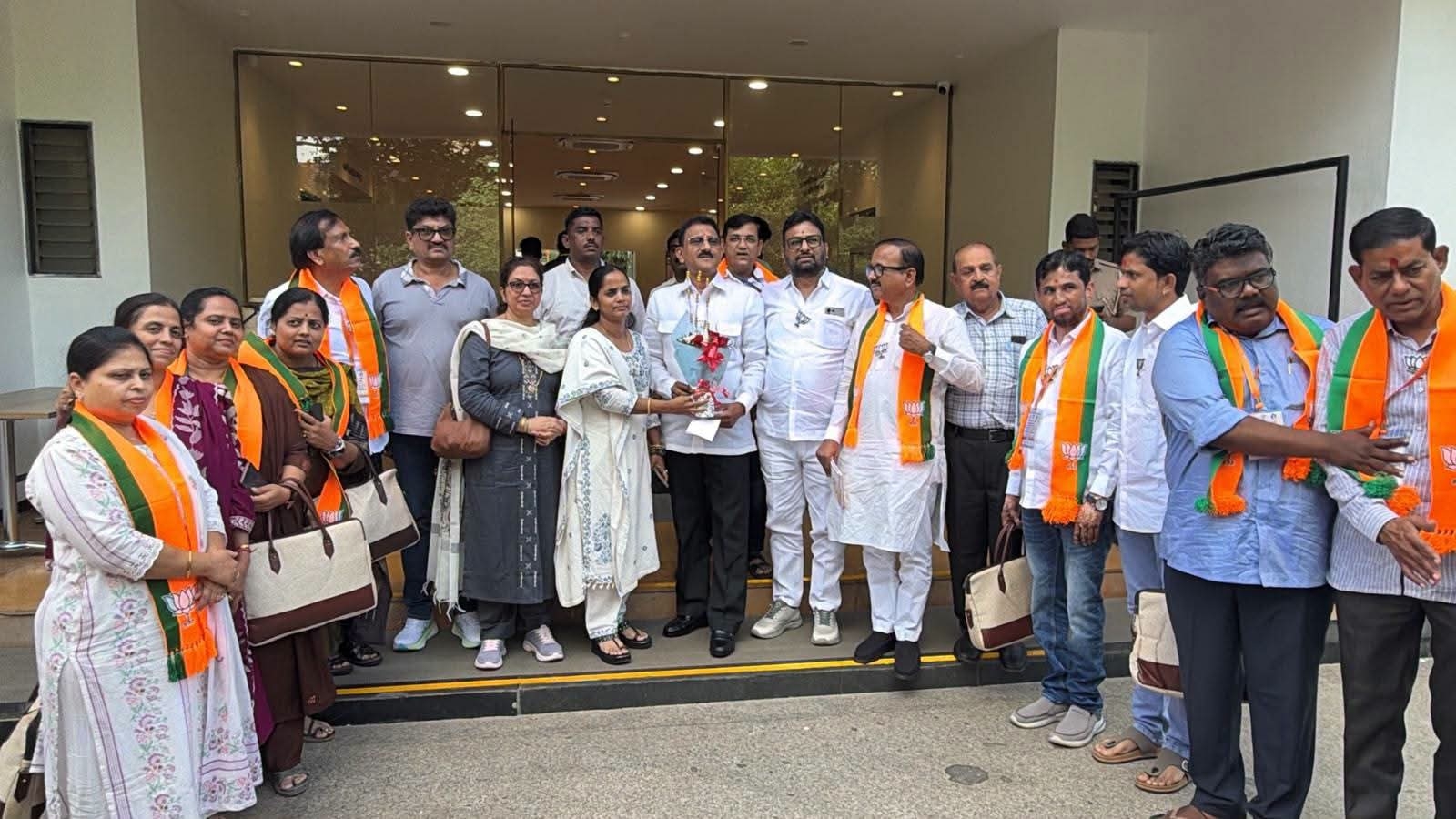 जालना शहरातील भाजपा नगरसेवकांचे मुंबईत प्रशिक्षण झाले. SWOT, वॉर्ड मास्टर प्लॅन, AI आणि जनसहभागाच्या प्रशिक्षणाचा शहर विकासाला कितपत फायदा होणार?