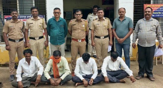 एनबीडब्ल्यूतील चार फरार आरोपी पोलिसांच्या ताब्यात