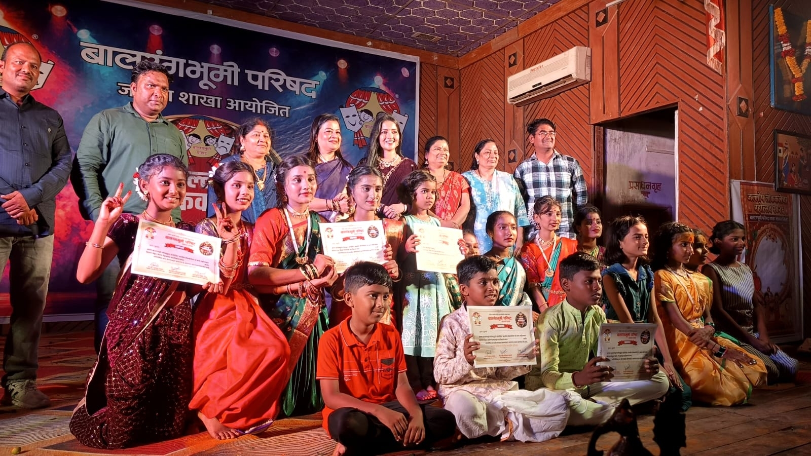 जालन्यात  जल्लोष लोककलेचा’ महोत्सव उत्साहात